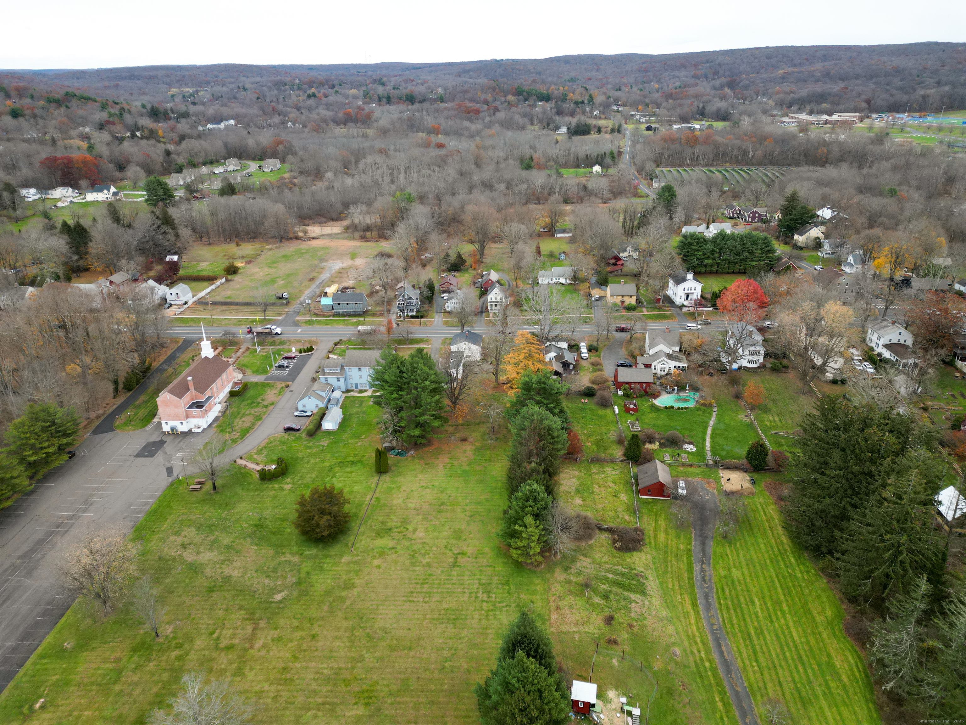 268 Main Street Durham, CT 06422 - Photo 39 of 40 Small town charm with metropolitan convenience.