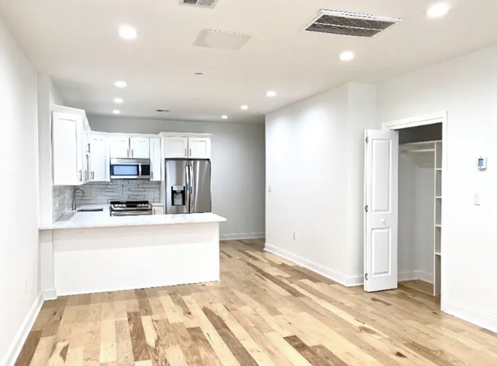 1500 Worcester Road, Unit 6 Framingham, MA 01702 - Photo 3 of 12