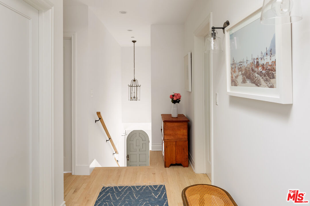 369 22nd Street Santa Monica, CA 90402 - Photo 16 of 29 a view of living room with furniture and window