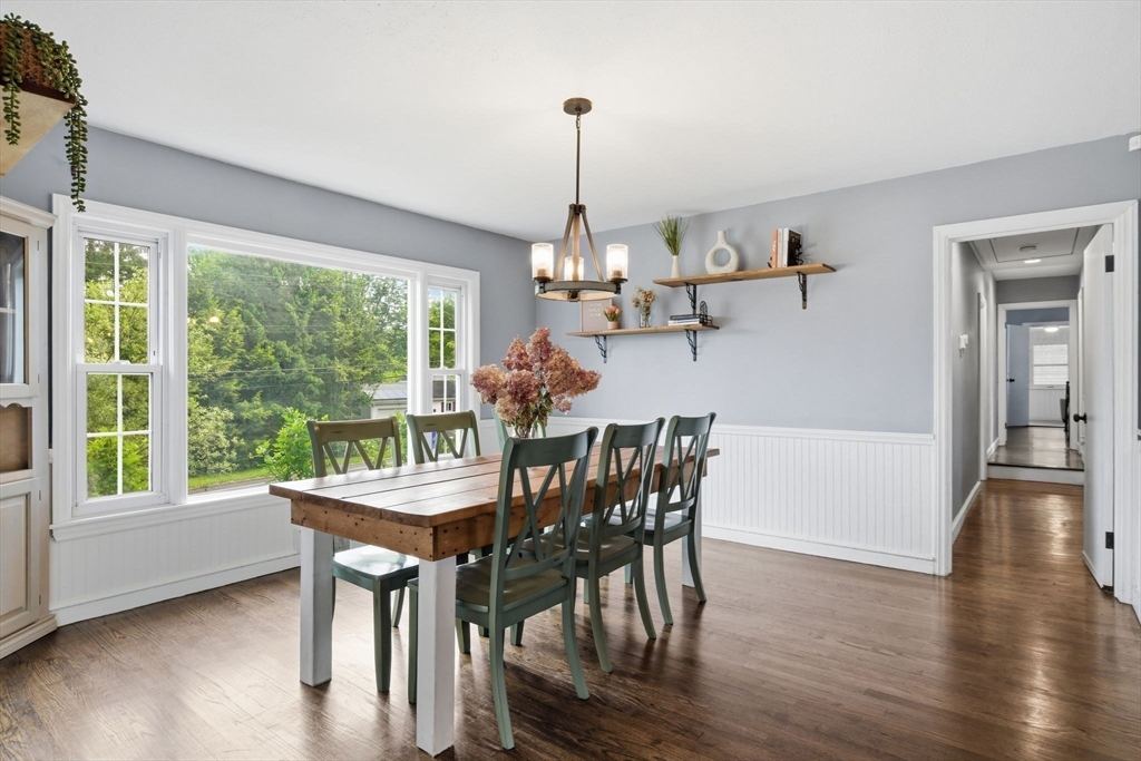 620 Roosevelt Avenue Springfield, MA 01118 - Photo 15 of 42