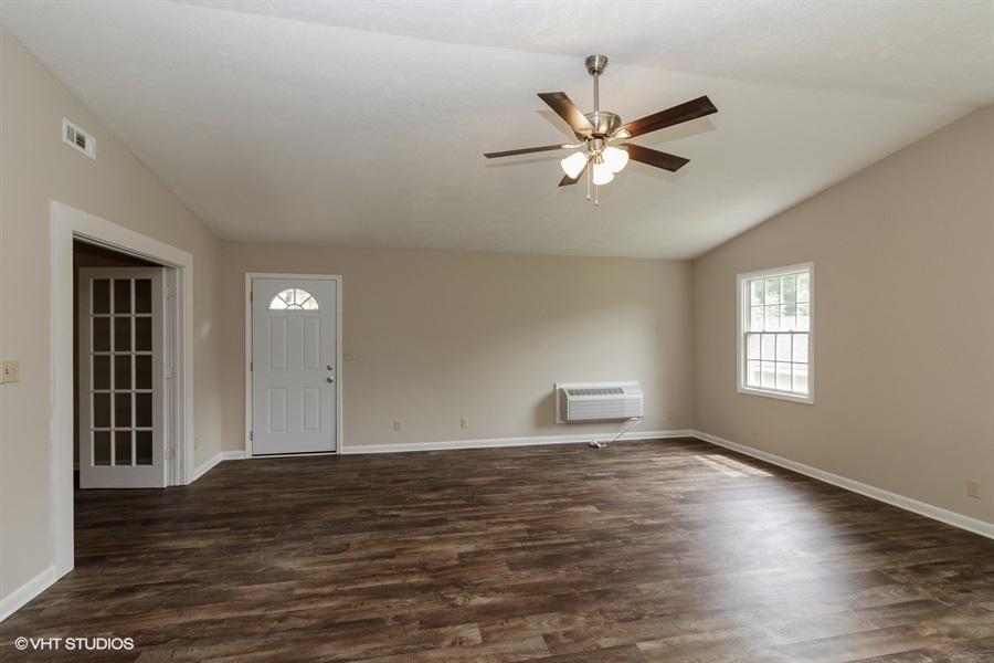 773 Ranch Way Sevierville, TN 37862 - Photo 5 of 17 04_773RANCHWAY_2004_LowRes