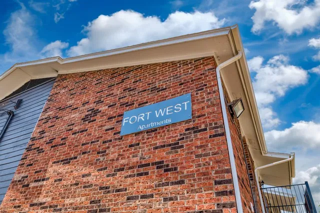 $750 | 8037 West Elizabeth Lane, Unit 116, Fort Worth, TX 76116