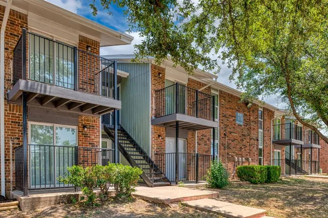 $750 | 8037 West Elizabeth Lane, Unit 116, Fort Worth, TX 76116
