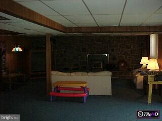 307 Mountain View Road Reading, PA 19607 - Photo 5 of 6