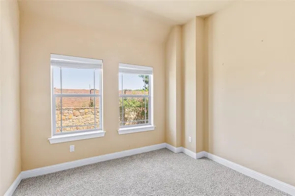 $385,000 | 1014 Brook Forest Lane, Euless, TX 76039