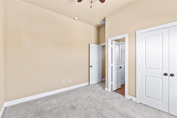 $385,000 | 1014 Brook Forest Lane, Euless, TX 76039