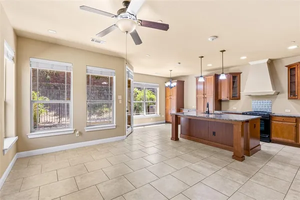 $385,000 | 1014 Brook Forest Lane, Euless, TX 76039