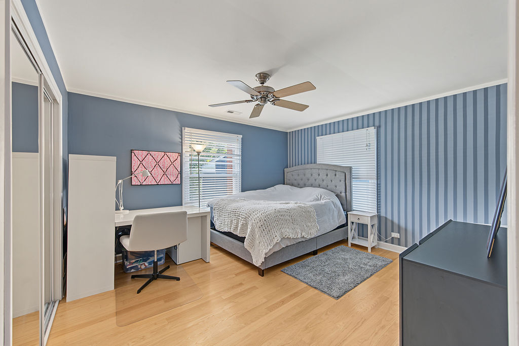 6 Dogwood Road Rolling Meadows, IL 60008 - Photo 27 of 43 Gallery Image 27
