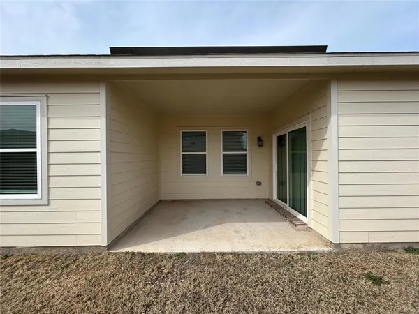 $1,995 | 10329 Burnfoot Lane, Fort Worth, TX 76036
