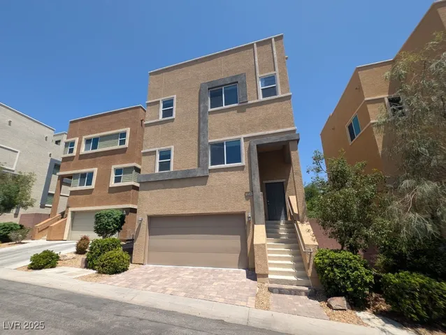 $2,200 | 10544 Headwind Avenue, Las Vegas, NV 89129