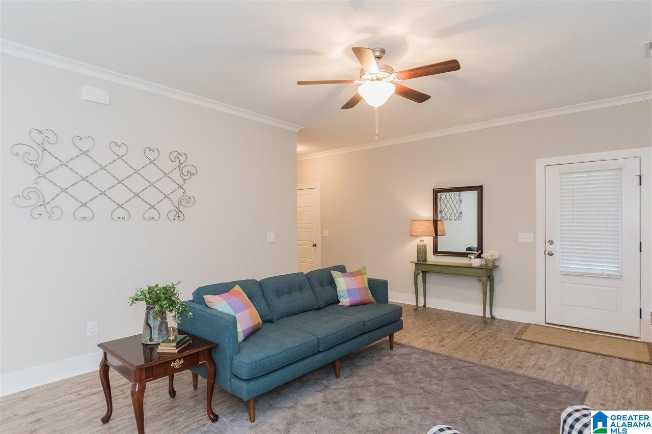 5553 Park Side Road Birmingham, AL 35244 - Photo 3 of 30