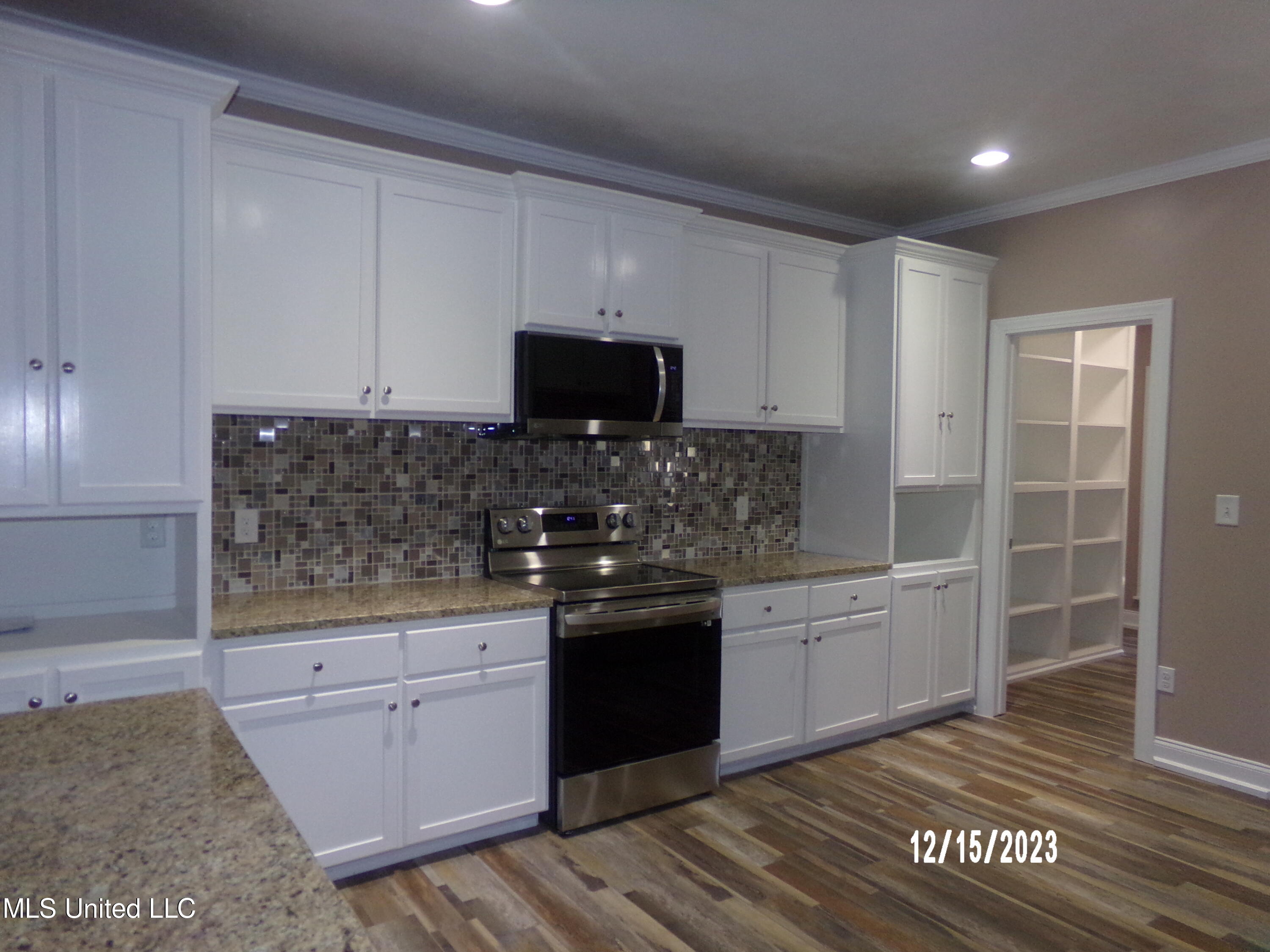 4550 7 Springs Road Raymond, MS 39154 - Photo 7 of 23 100_3149