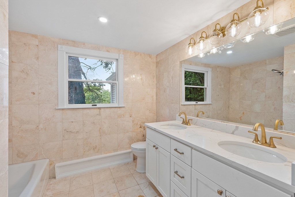 332 North Road Bedford, MA 01730 - Photo 15 of 32