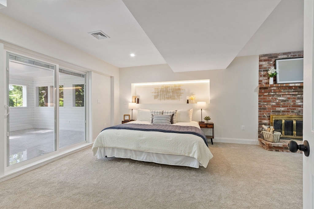 332 North Road Bedford, MA 01730 - Photo 22 of 32