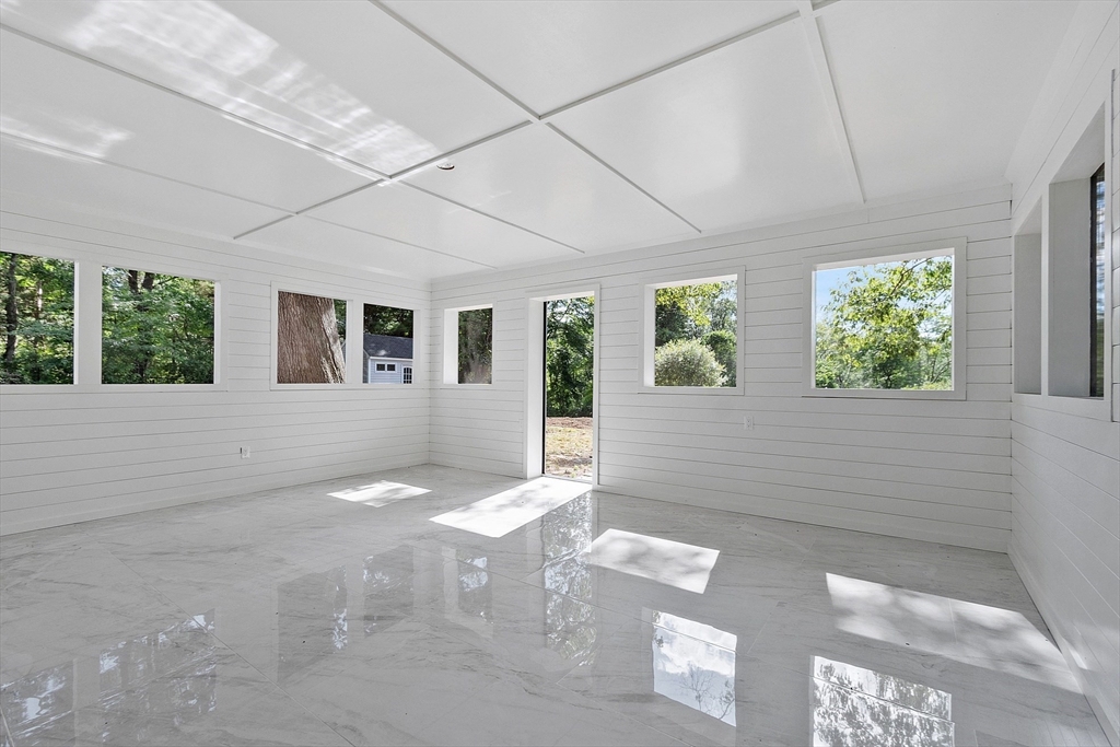 332 North Road Bedford, MA 01730 - Photo 27 of 32