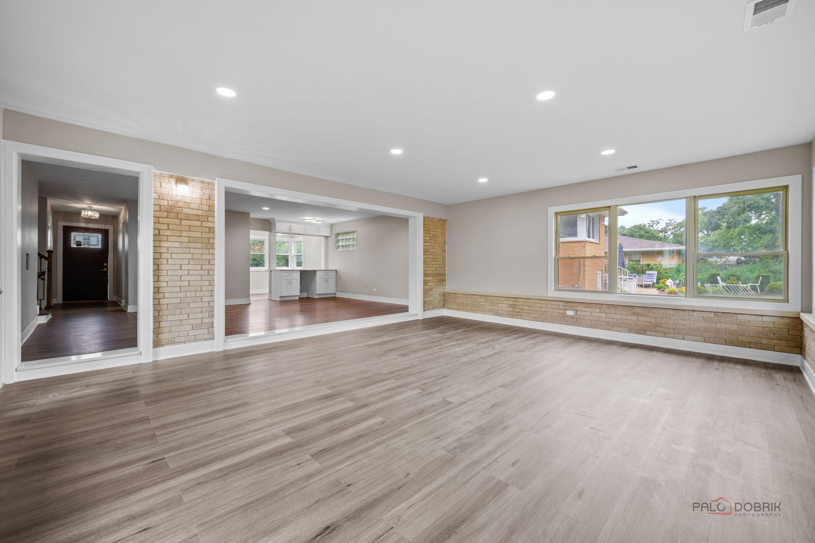 2913 West Sibley Street Park Ridge, IL 60068 - Photo 6 of 22