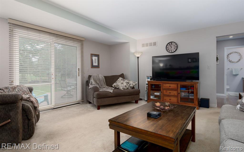 1982 Brookfield Road Rochester Hills, MI 48306 - Photo 21 of 43