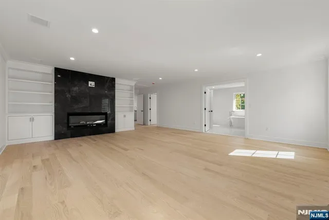 an empty room with windows