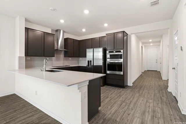 $1,900 | 702 Eucharis, San Antonio, TX 78245