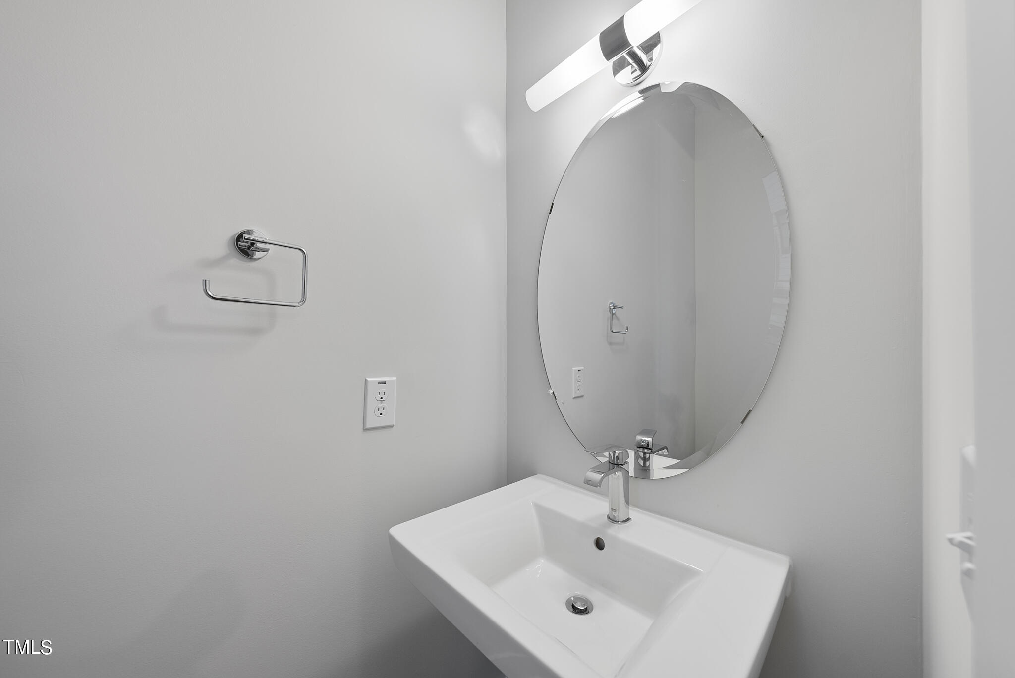 411 West Lenoir Street Raleigh, NC 27601 - Photo 11 of 55 DSC09318
