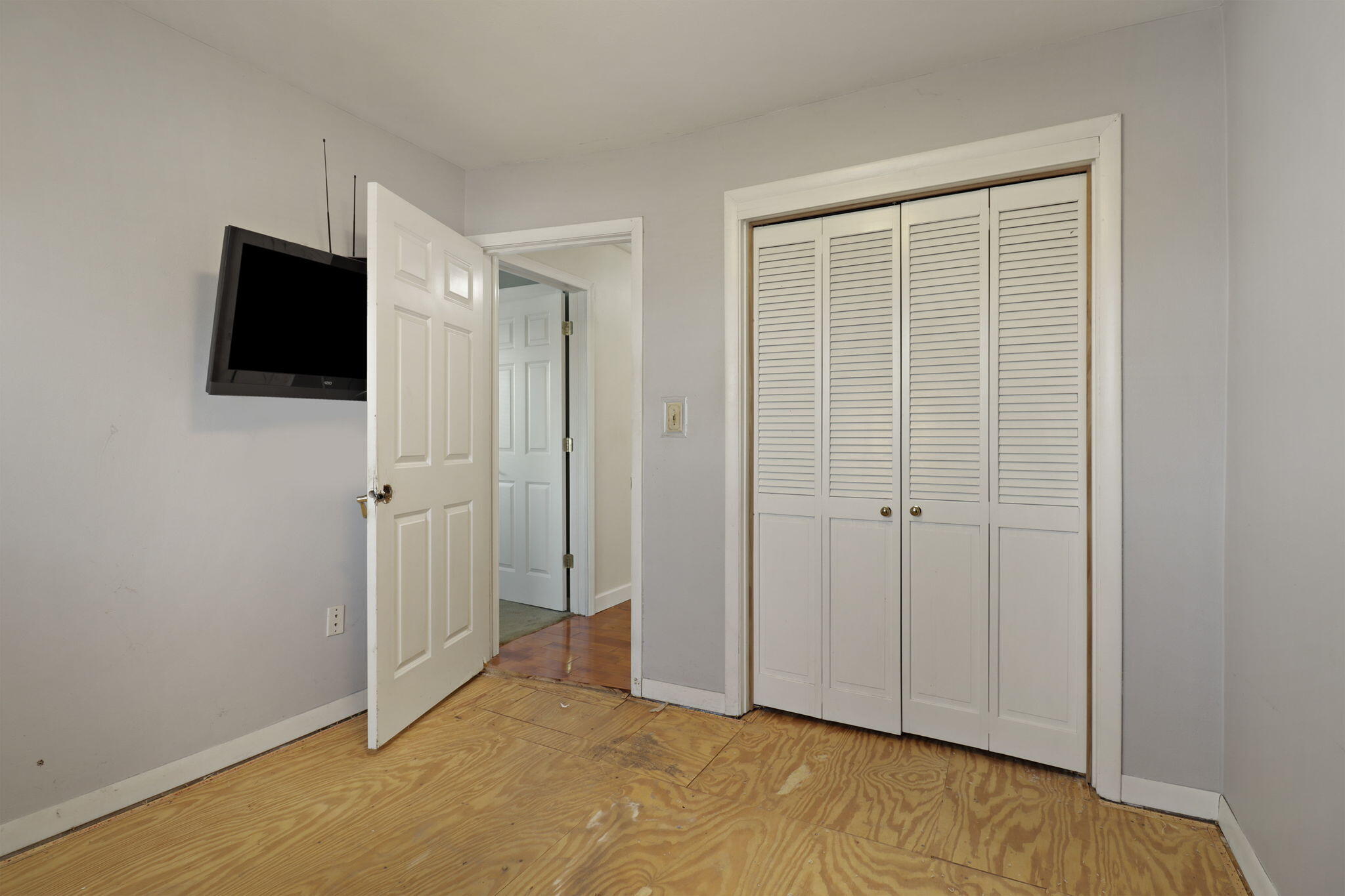 1735 Willow Road Mount Pleasant, WI 53177 - Photo 16 of 19 17-web-or-mls-1735 Willow Rd, Sturtevant