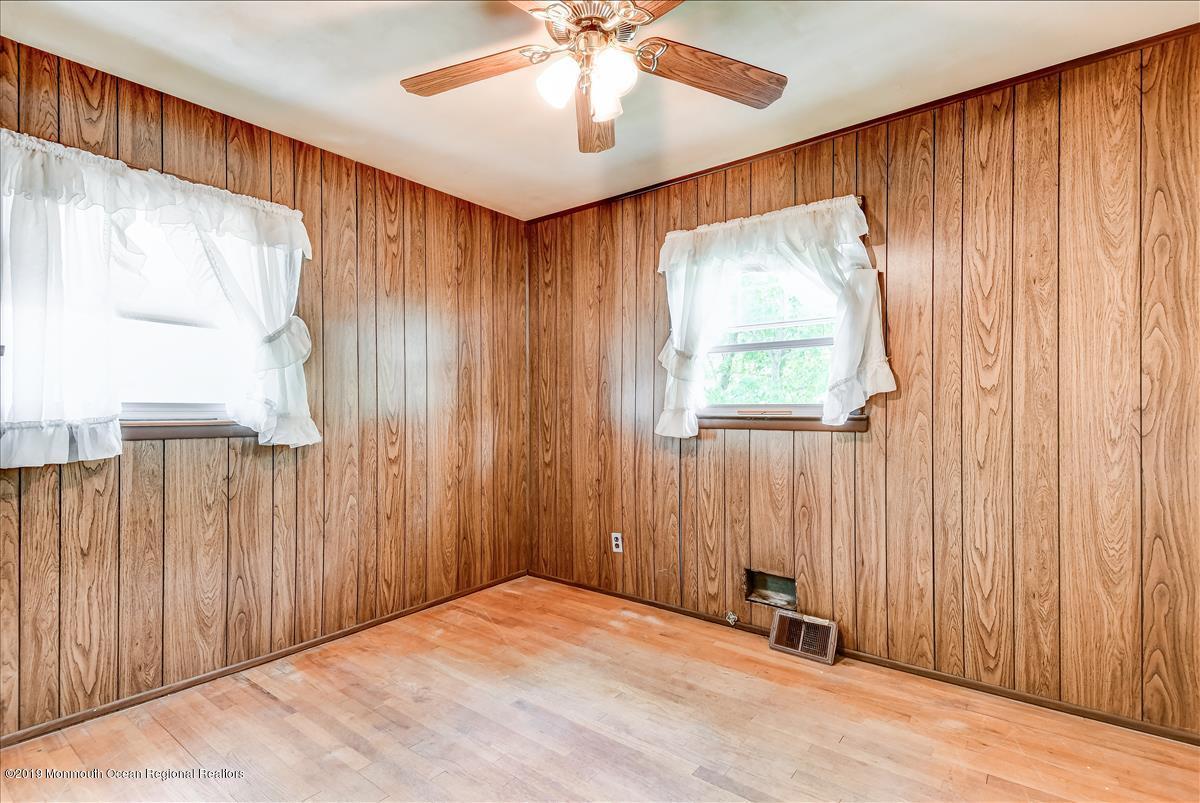 193 Middle Road Hazlet, NJ 07730 - Photo 14 of 19 Bedroom-2