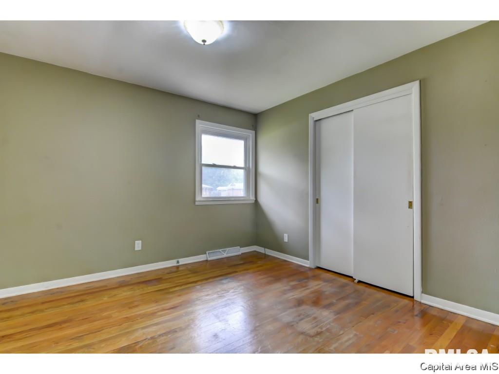 1 Walberta Drive Rochester, IL 62563 - Photo 22 of 36