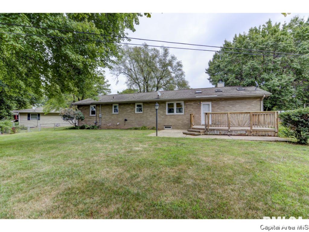 1 Walberta Drive Rochester, IL 62563 - Photo 33 of 36