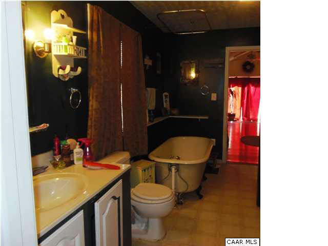 8050 Pine Stake Road Rhoadesville, VA 22542 - Photo 17 of 18 Gallery Image 17