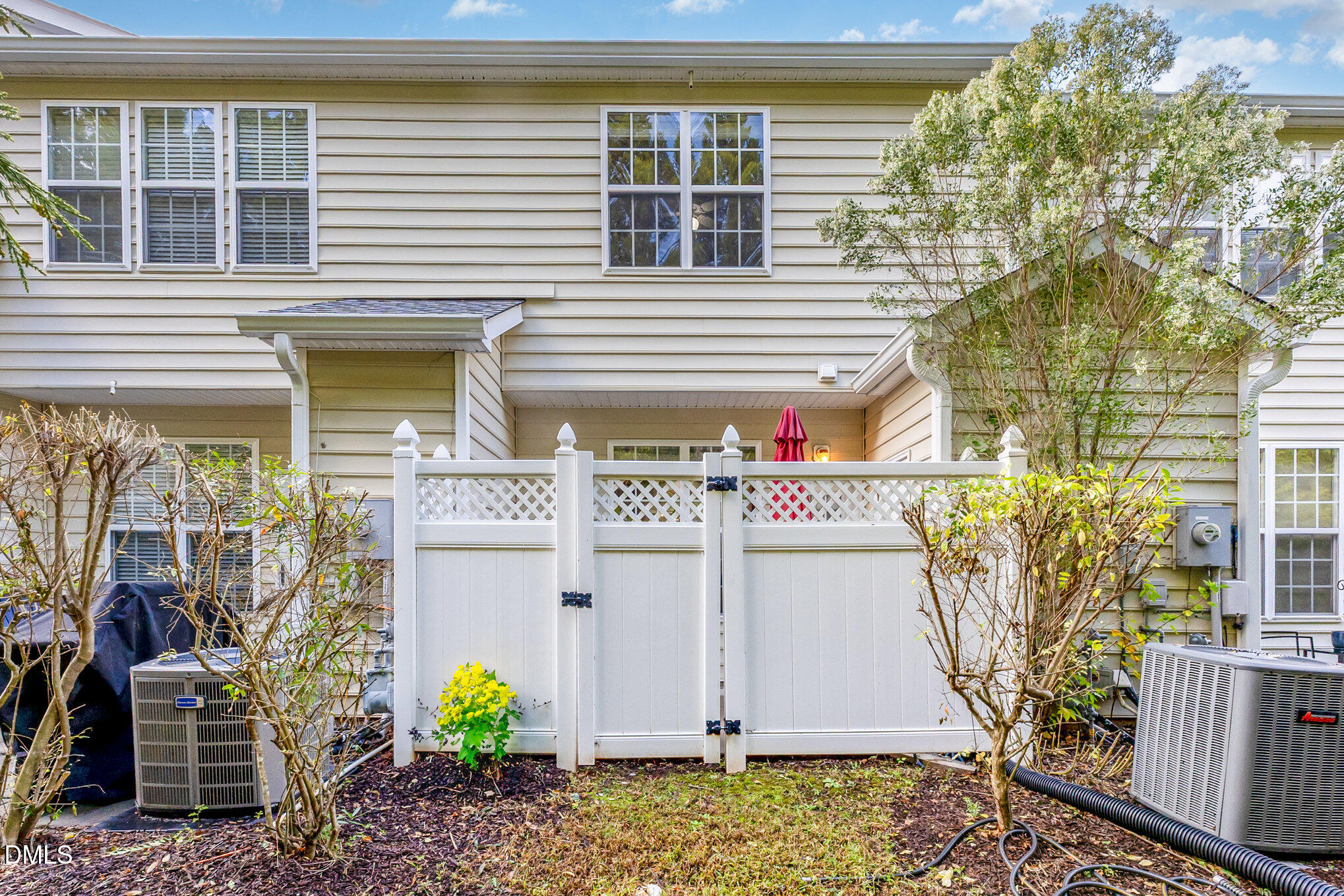 7824 Silverthread Lane Raleigh, NC 27617 - Photo 25 of 33 025_cj4a2481-edit_962