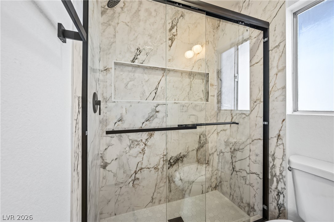 544 East Rolly Street Henderson, NV 89011 - Photo 8 of 15 Gallery Image 8