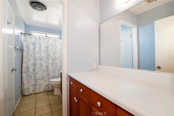 $488,500 | 26807 Circle Of The Oaks, Newhall, CA 91321