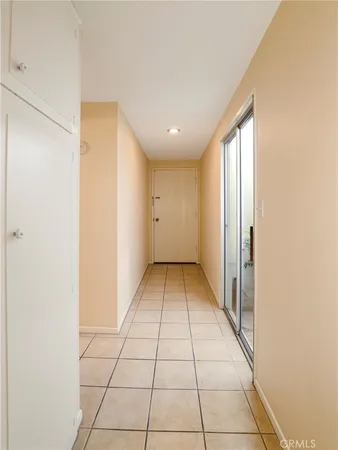 $488,500 | 26807 Circle Of The Oaks, Newhall, CA 91321