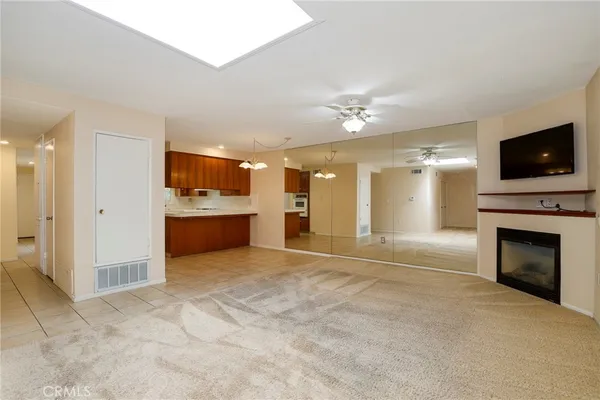 $488,500 | 26807 Circle Of The Oaks, Newhall, CA 91321