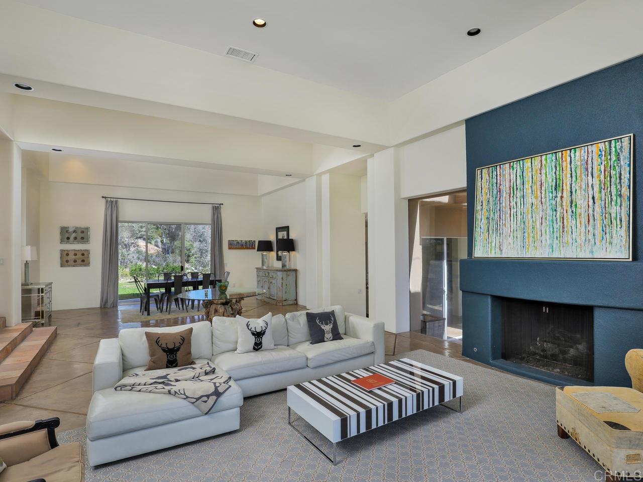 4807 Linea Del Cielo Rancho Santa Fe, CA 92014 - Photo 5 of 25