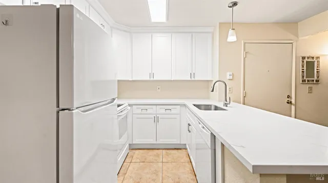 $190,000 | 1333 North Camino Alto, Unit 164, Vallejo, CA 94589