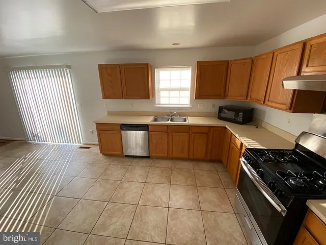 $2,300 | 276 Theater Lane, Camden Wyoming, DE 19934