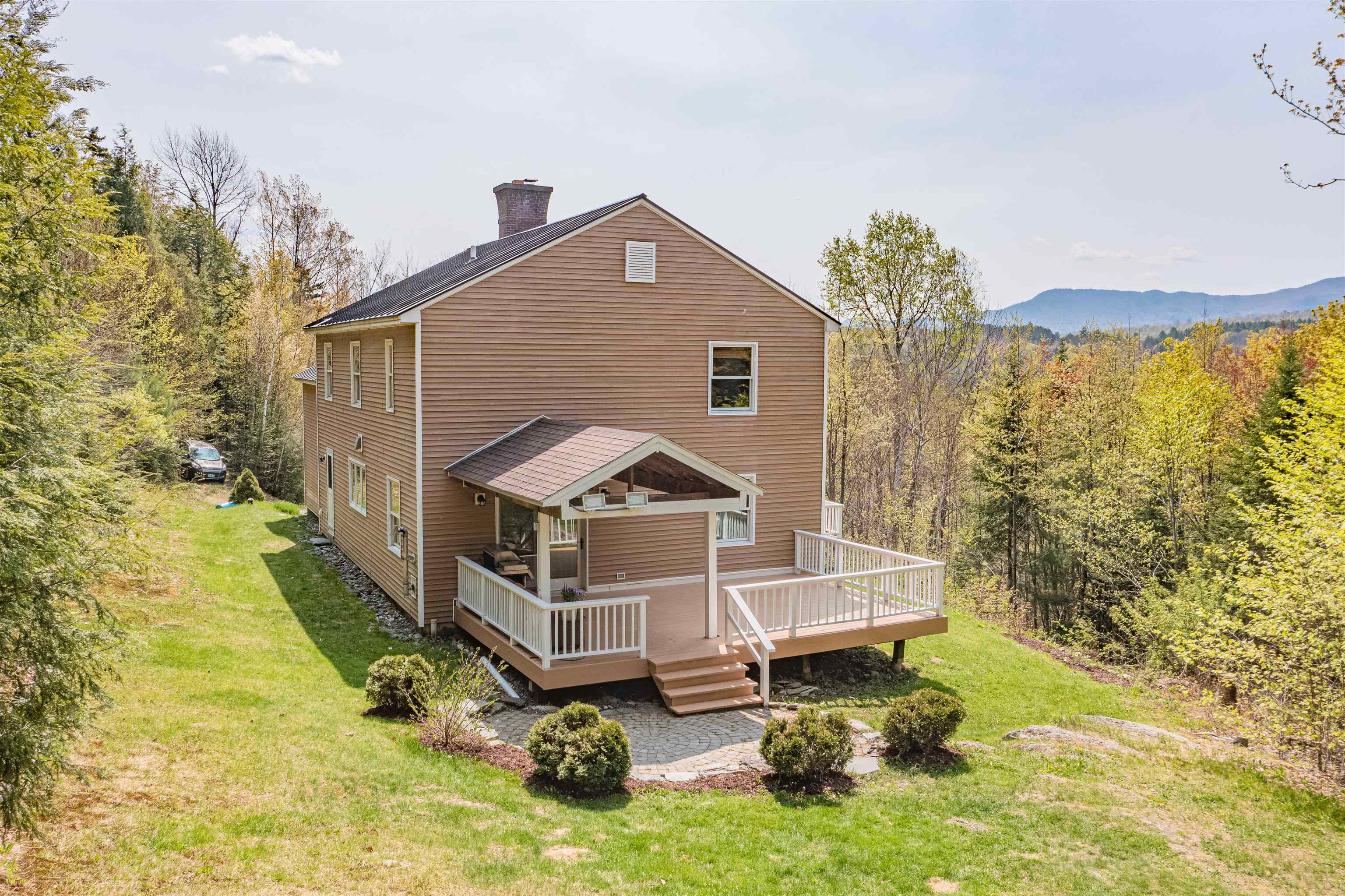 272 West Hill Road Worcester, VT 05682 - Photo 4 of 58