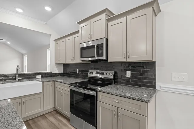 $319,900 | 8220 Snelling Drive, Aiken, SC 29803