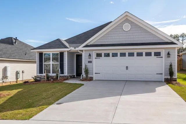 $319,900 | 8220 Snelling Drive, Aiken, SC 29803