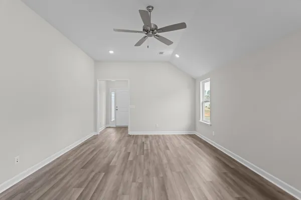 $314,900 | 8220 Snelling Drive, Aiken, SC 29803