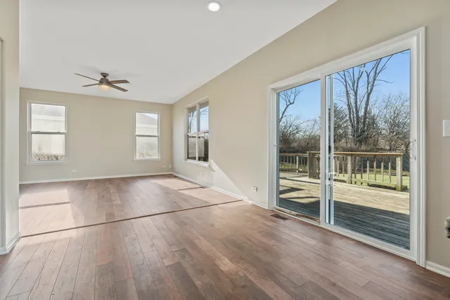 $3,300 | 32804 Bending Creek Road, Lakemoor, IL 60051