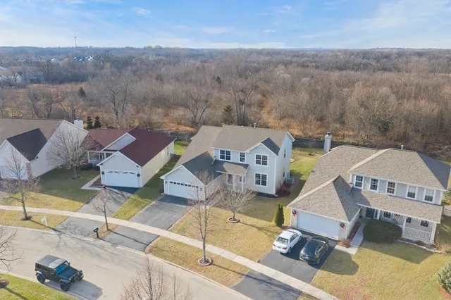 $3,300 | 32804 Bending Creek Road, Lakemoor, IL 60051