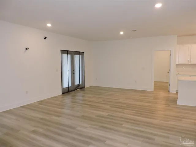 $1,900 | 6590 Paso Fino Drive, Pensacola, FL 32526