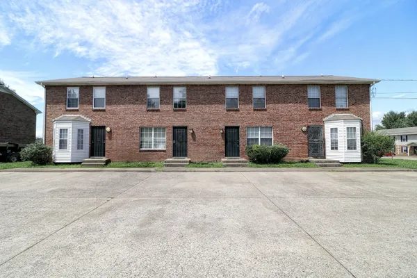 $855 | 2004 Tynewood Drive, Clarksville, TN 37042