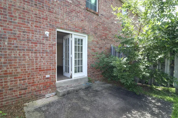 $855 | 2004 Tynewood Drive, Clarksville, TN 37042