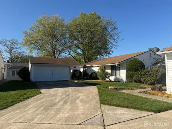 $320,000 | 69 C Picea Plaza, Monroe Township, NJ 08831