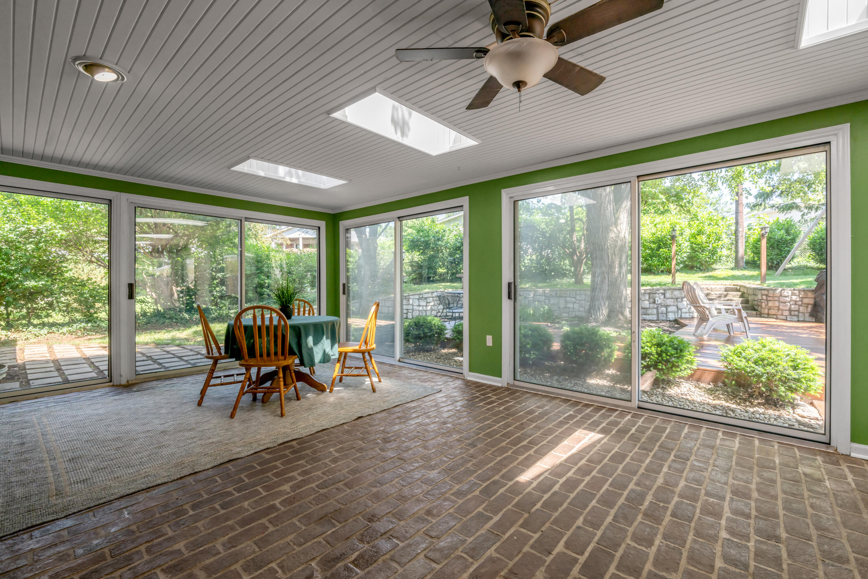 809 Raven Road Lexington, KY 40502 - Photo 77 of 93 TDB_7686