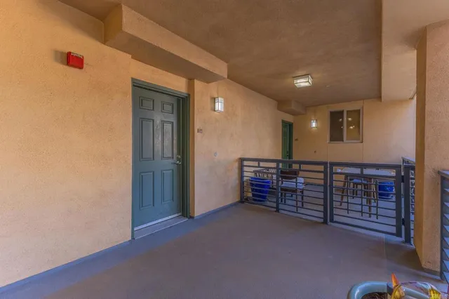 a view of a livingroom with furniture
