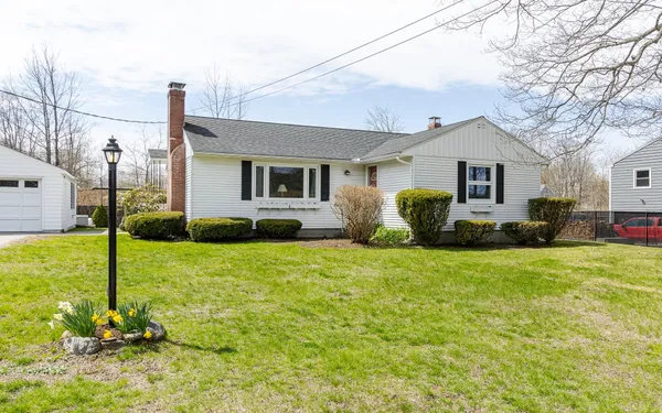 $355,000 | 484 Chapman Road, Keene, NH 03431